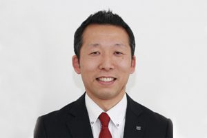 https://daihatsu-aichi.co.jp/wp-content/uploads/tsushima_staff_01-300x200-1.jpg